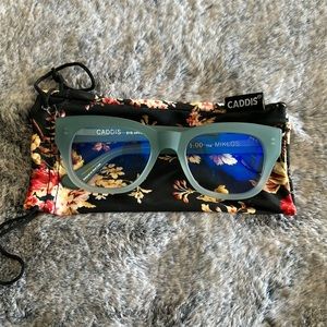 Never worn Blue Blocking Caddis Miklos Progressive Readers